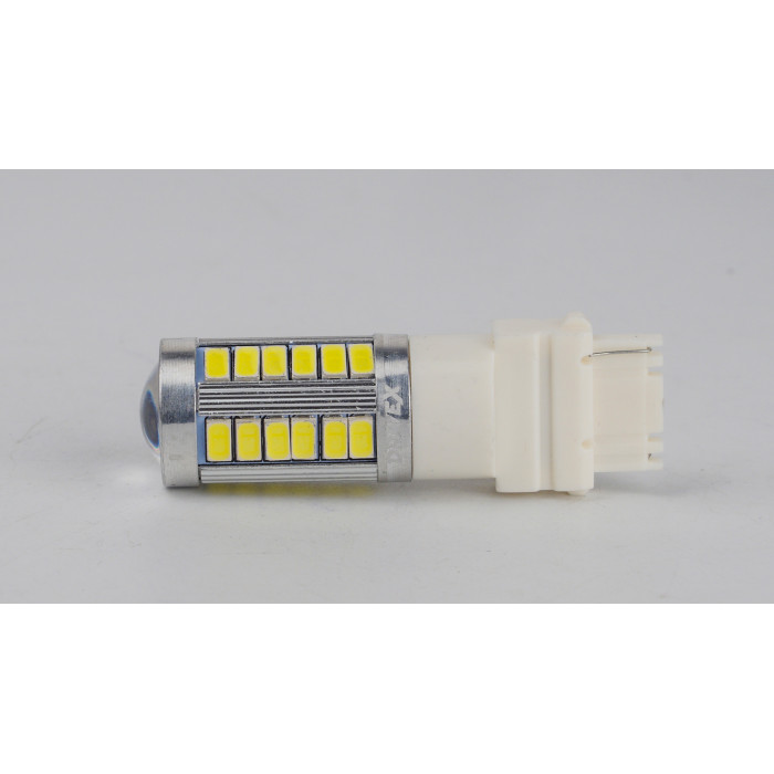 T25(1)-228 12V 3W 175Lm 3156/P27W base-16mm USA C