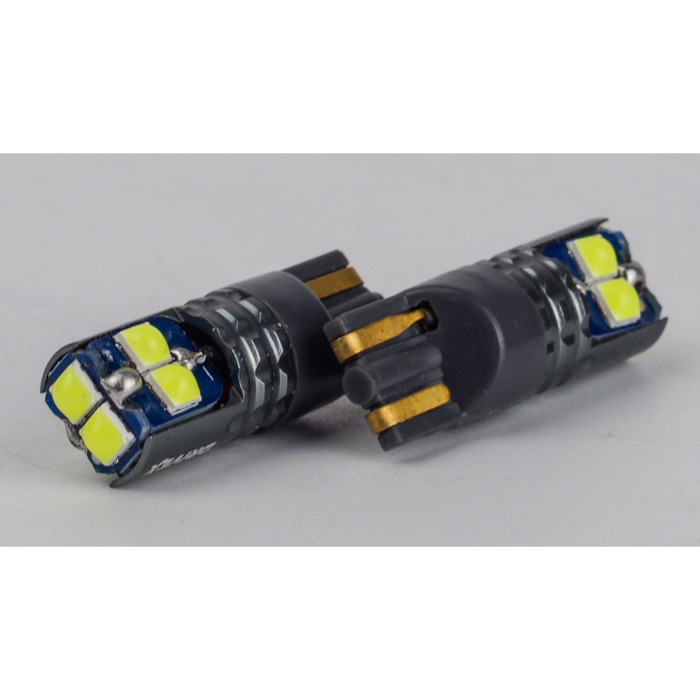 T10-228 Green 12-24V 1.7W 220Lm W5W base-10mm B