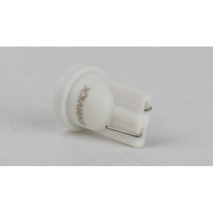 T10-244 White 12V 0.3W 10Lm W5W base-10mm C