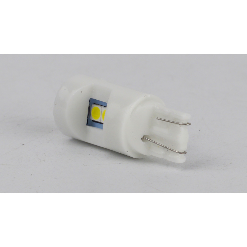 T10-252 12V 1.5W 110Lm W5W base-10mm C