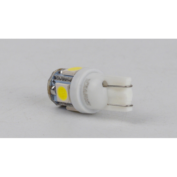 T10-265 White 12V 0.7W 35Lm W5W base-10mm C