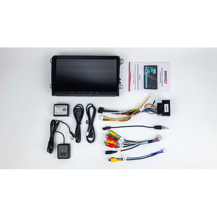 UA-07 9" VW 2+32Gb 2.5D QLED 4-Cores