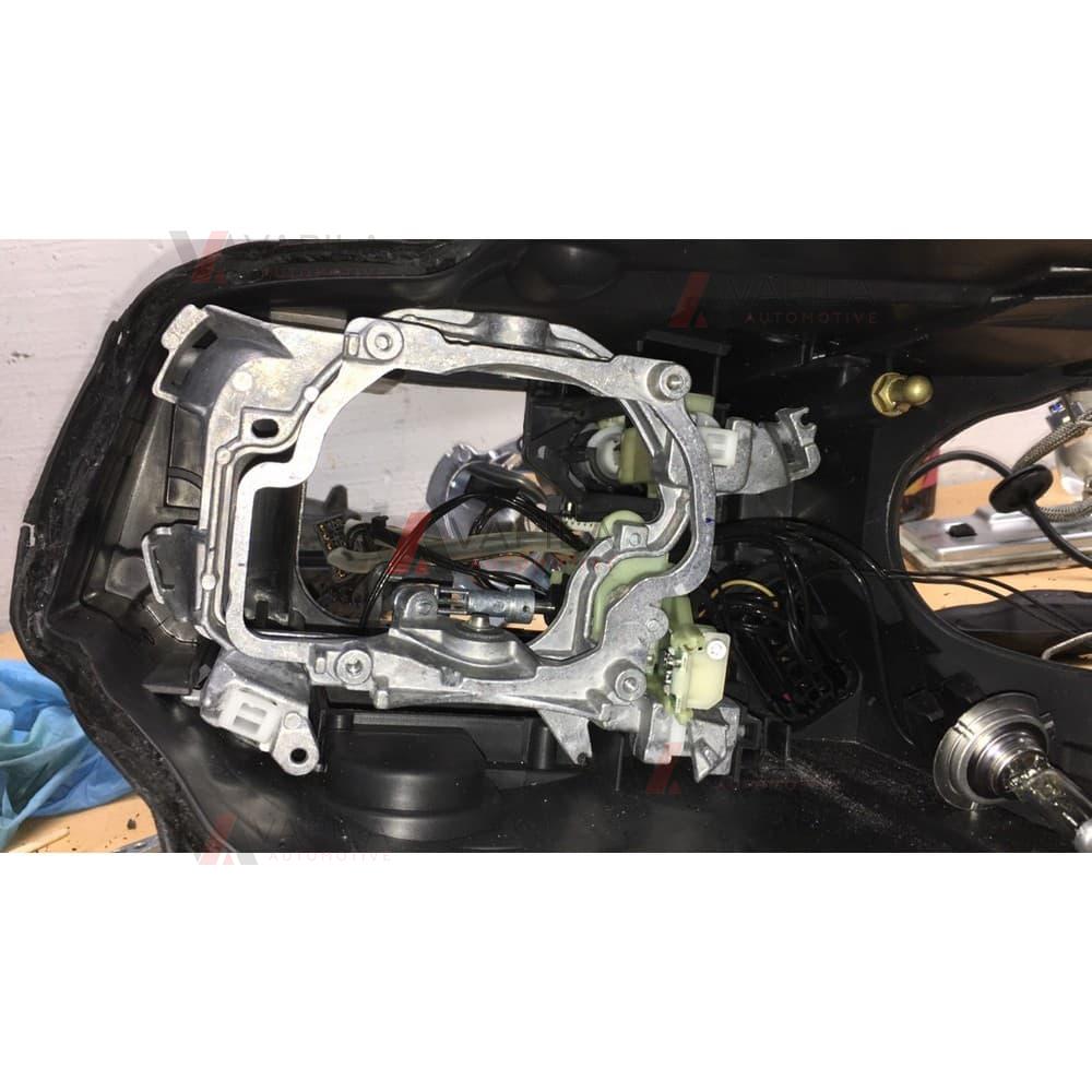 Перехідні рамки для білінз VW Passat B6 D1S xenon