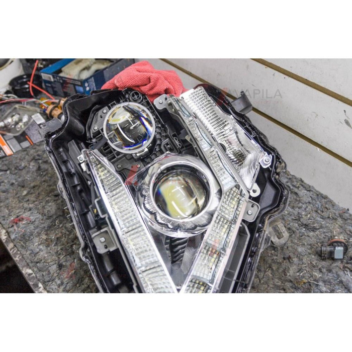 Перехідні рамки для заміни лінз Nissan Patrol Y62 LED