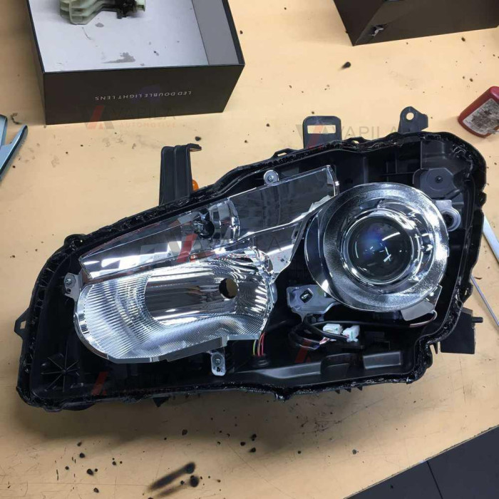Перехідні рамки для лінз INFINITI QX56/QX80 AFL