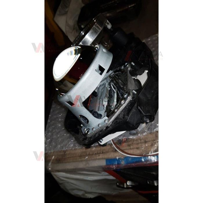 Перехідні рамки для білінз BMW 3 E90 xenon