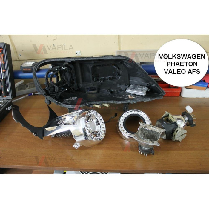 Перехідні рамки для заміни лінз VW Phaeton AFS