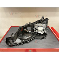 Перехідні рамки для заміни лінз Toyota Camry V70 LED