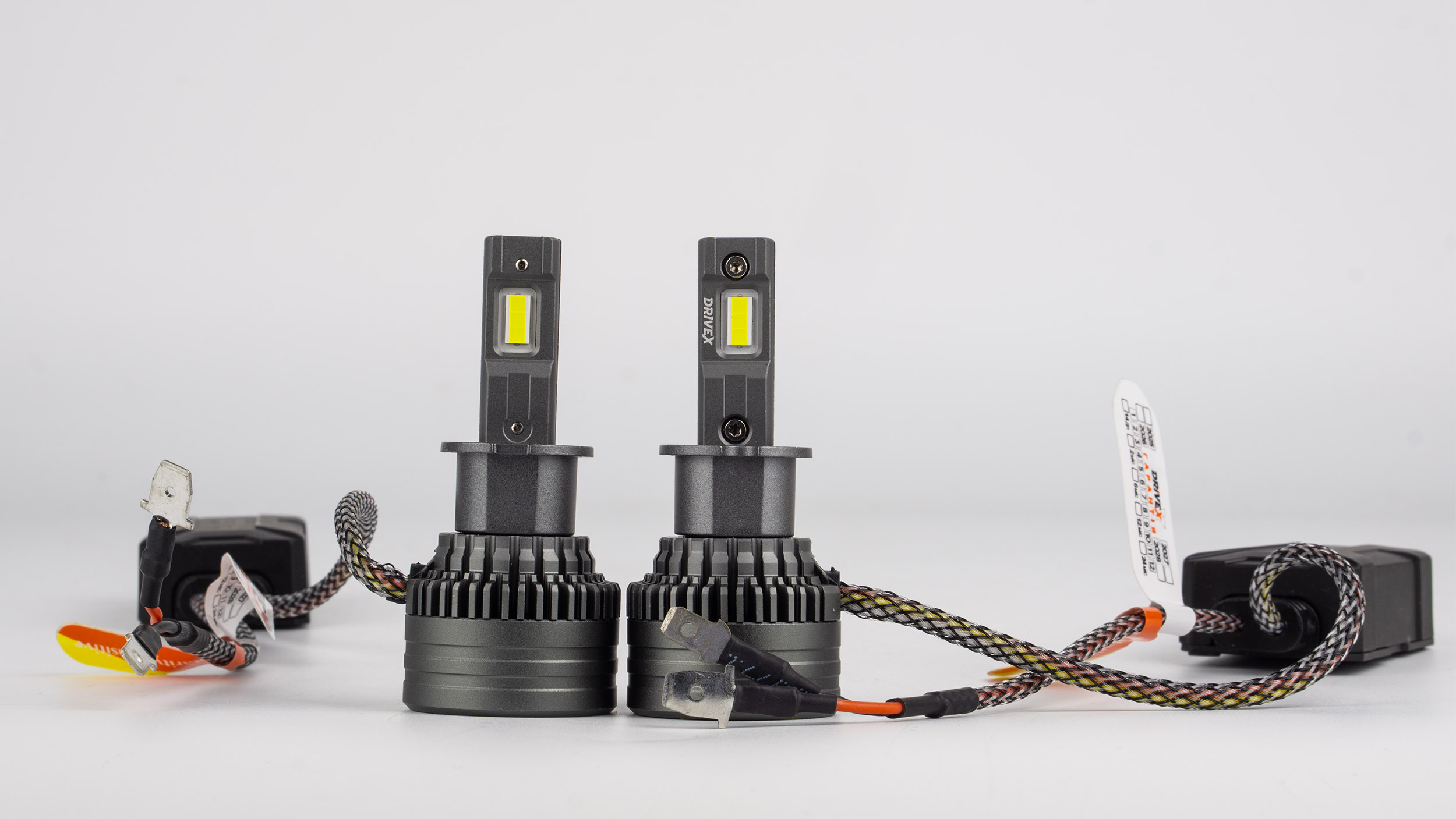 UL-05 H3 65W 9-60V 5.5K к-т.
