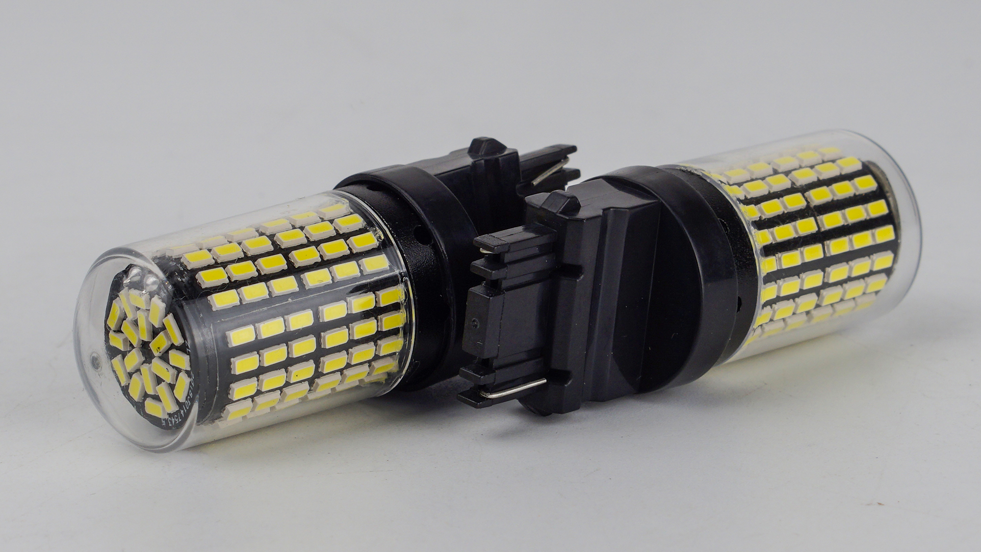 T25(1)-230 12-28V 20W 800Lm 3156/P27W base-16mm USA C