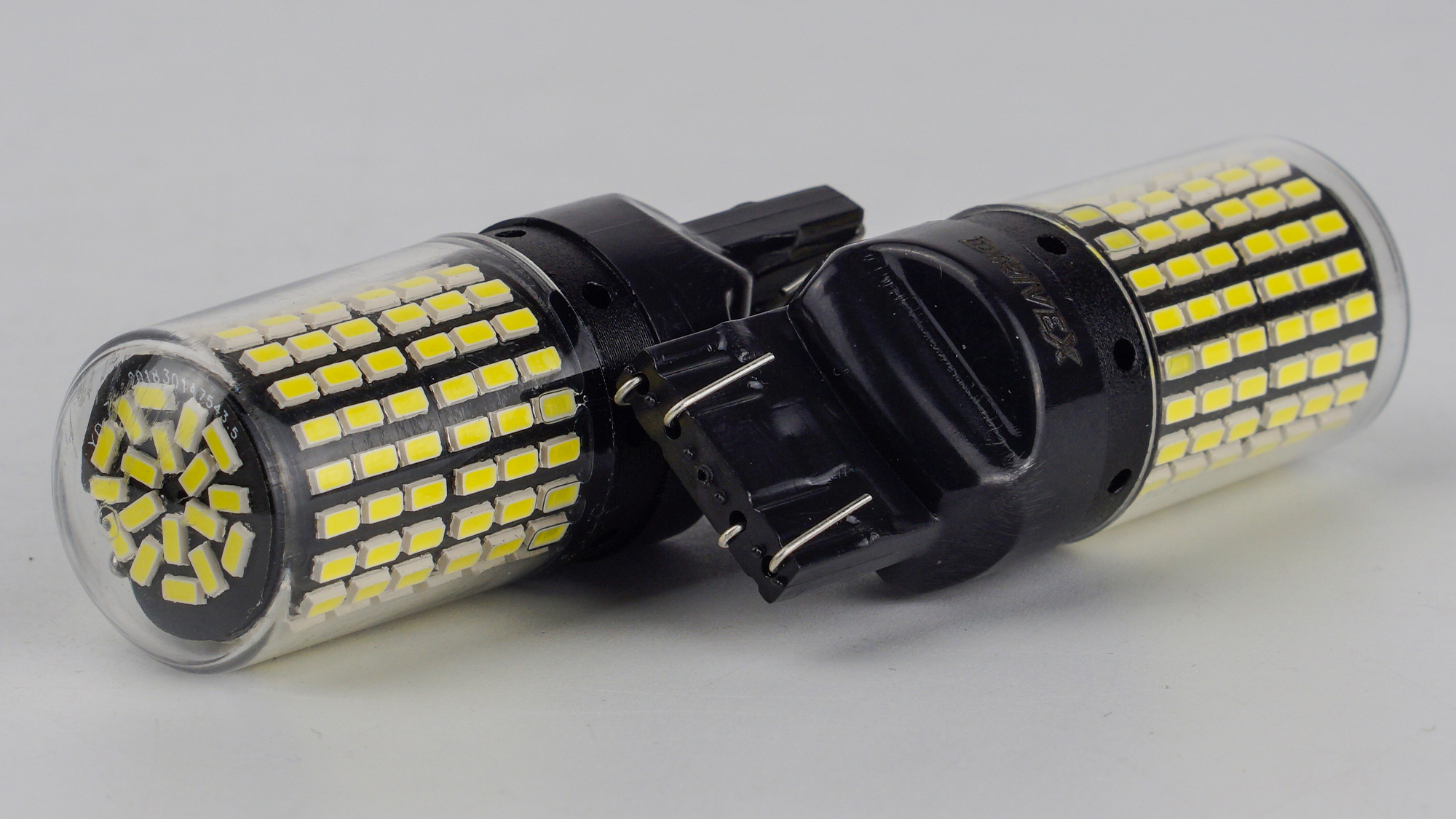 T20(2)-230 12-28V 3.5/10W 250/510Lm 7443/W21/5W base-16mm EU C