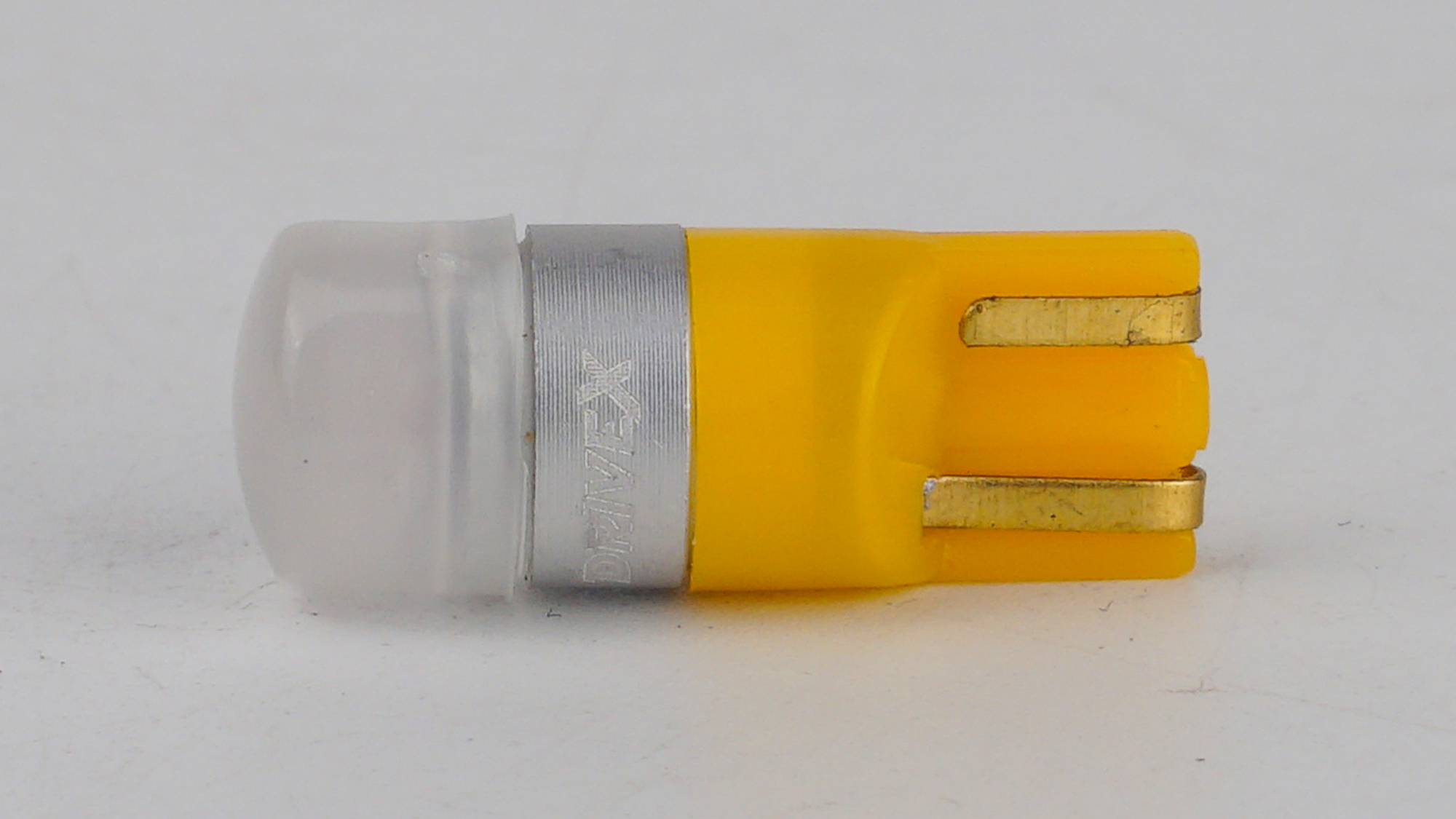 T10-201n Yellow 15Lm 3030-1 9-36V W5W base-10mm C