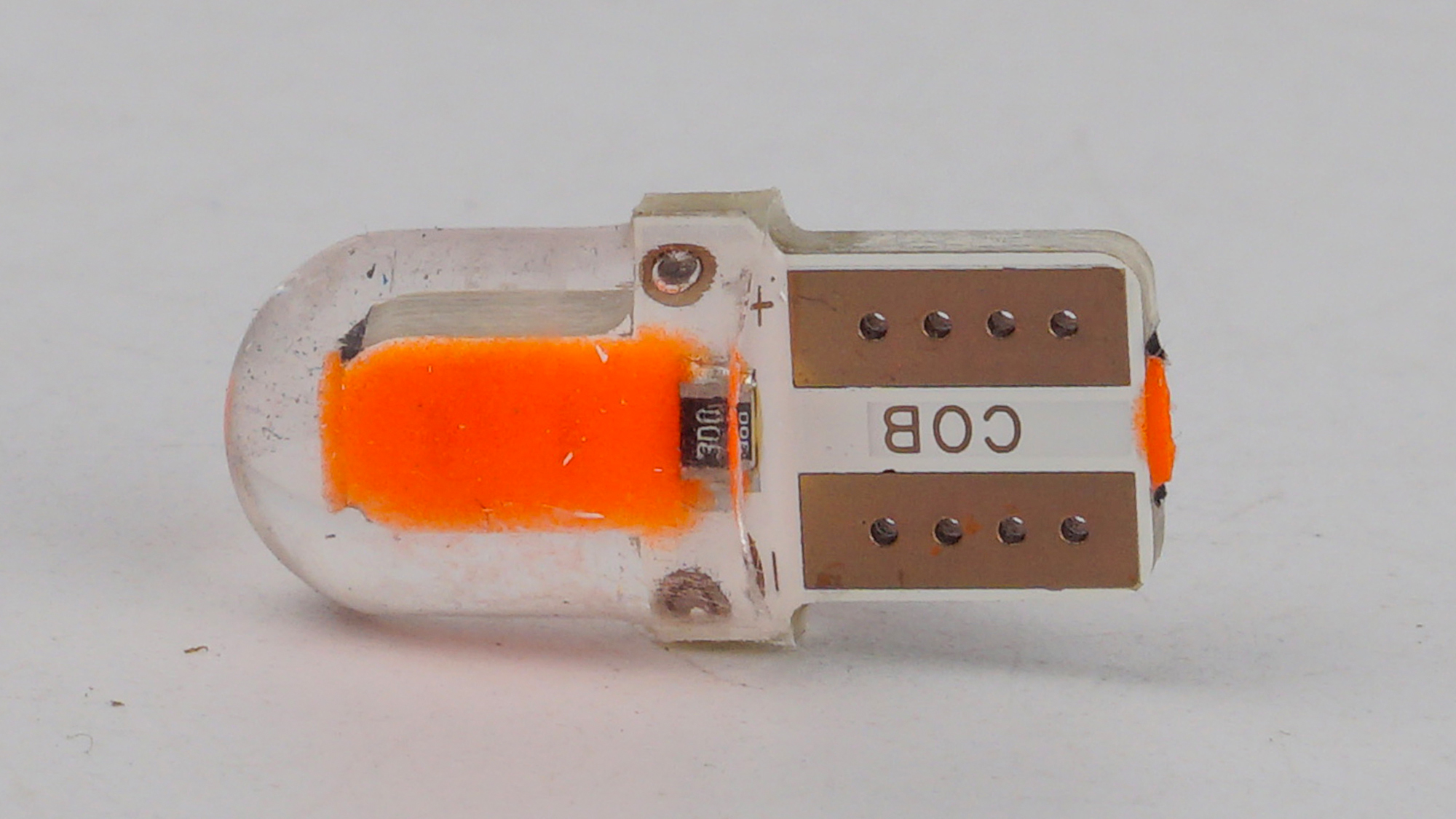T10-218 Red 12V 0.3W 2Lm W5W base-10mm C