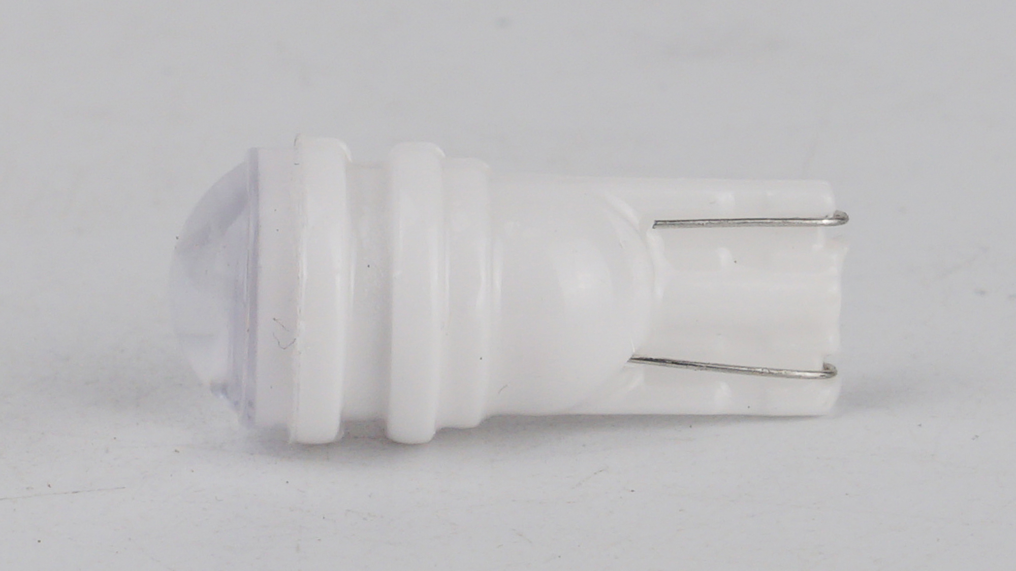 T10-219 Green 12V 0.5W 50Lm W5W base-10mm C