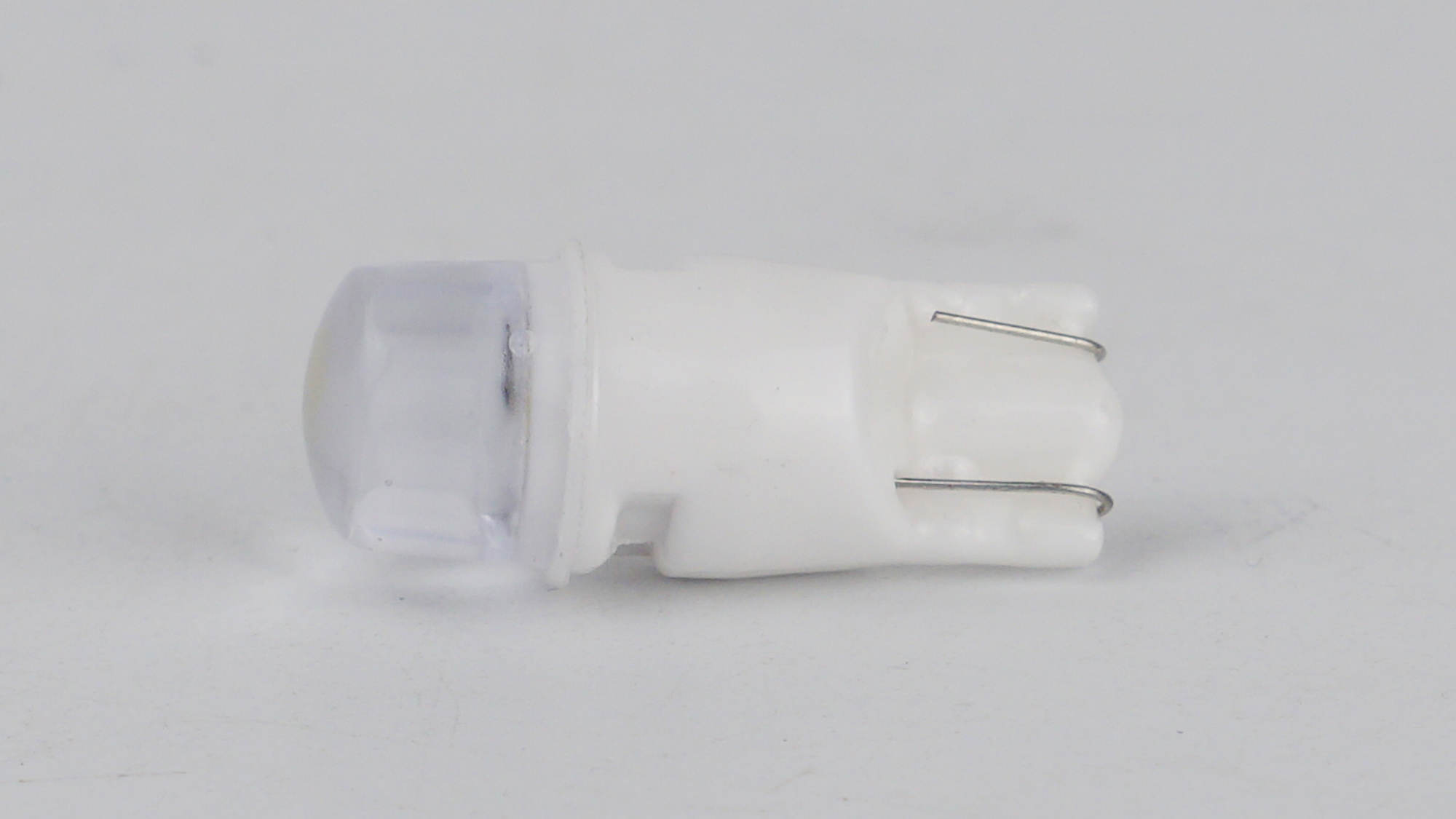 T10-224 12V 0.3W 15Lm W5W base-10mm C
