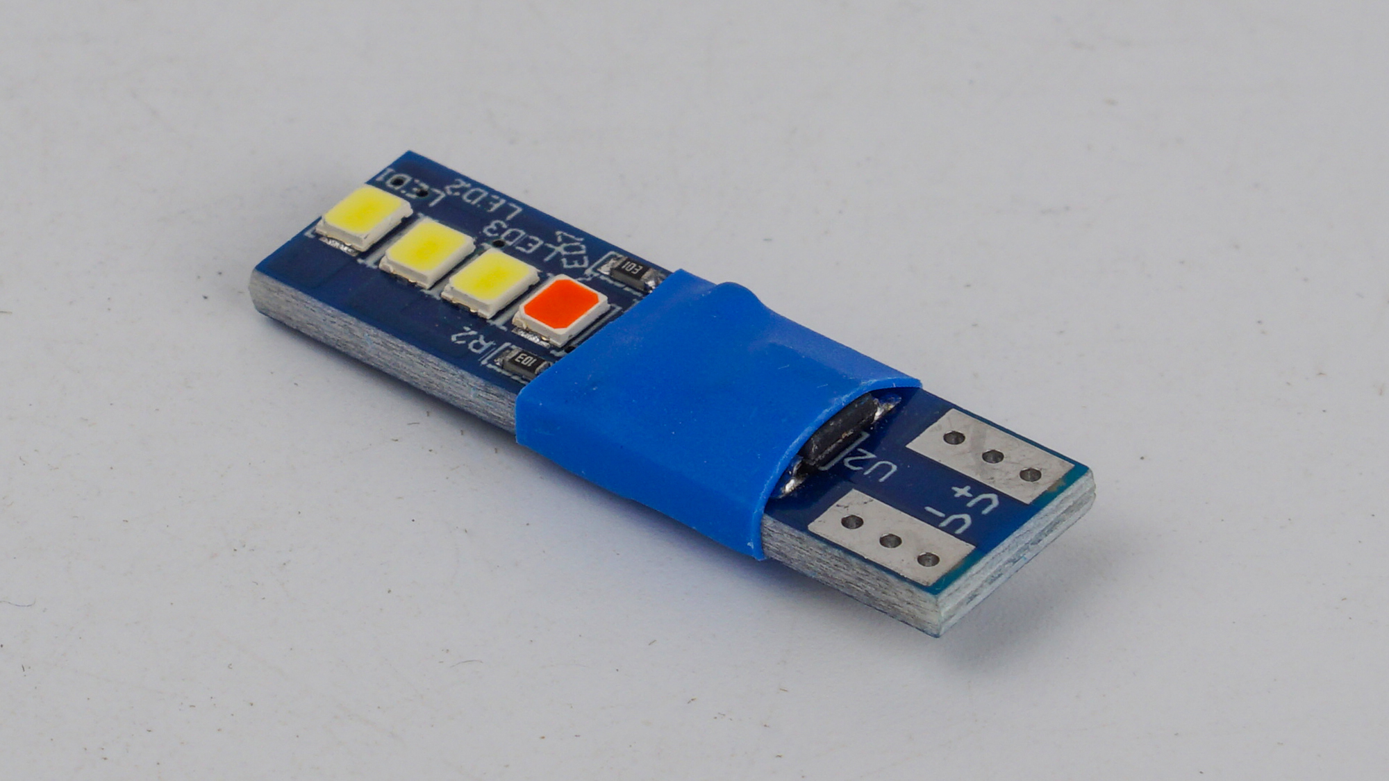 T10-230 Red 12V 0.6W 30Lm W5W base-10mm C