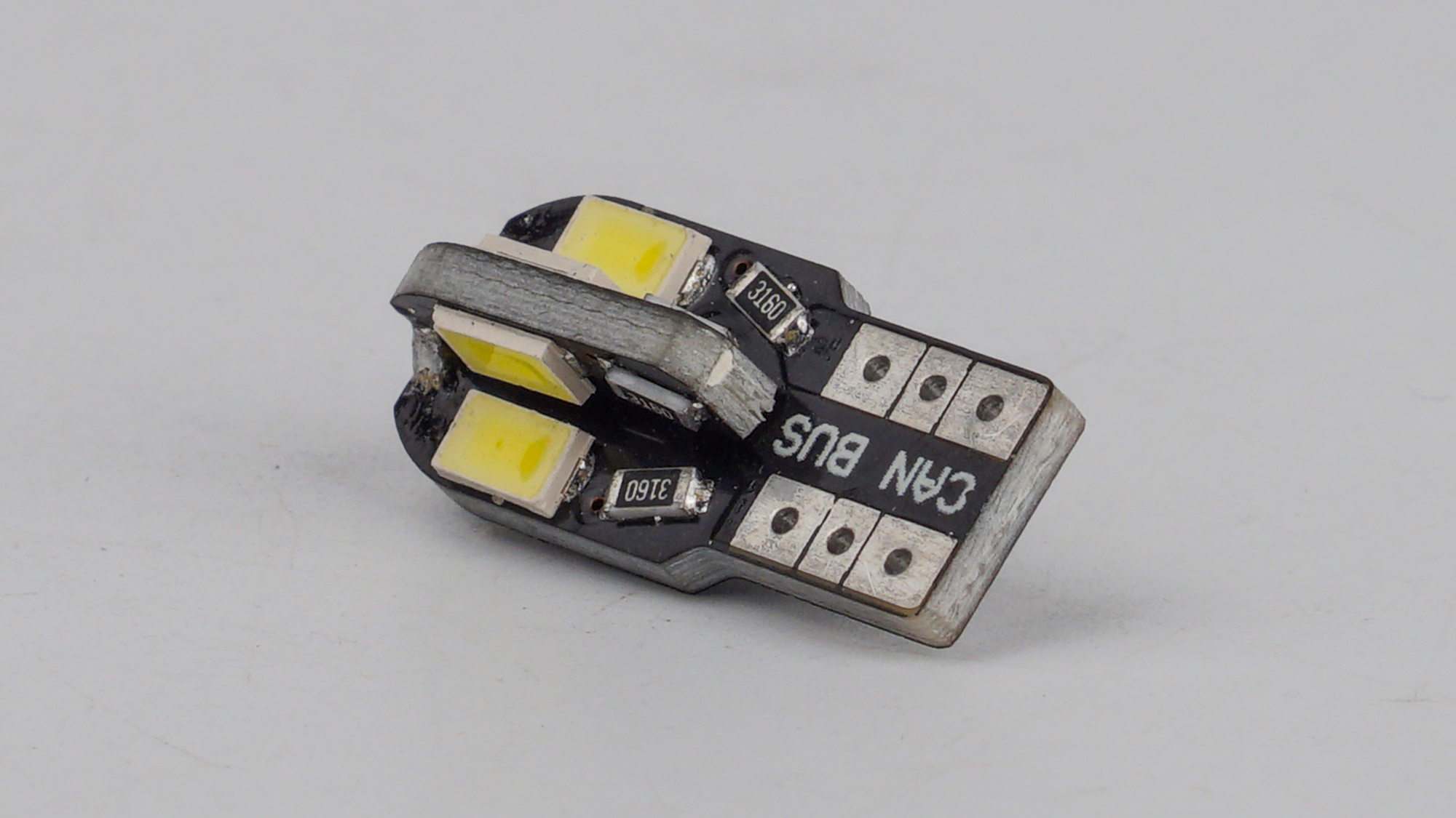 T10-234 12V 2.3W 70Lm W5W base-10mm C