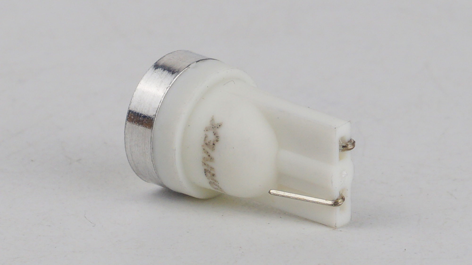 T10-245 12V 0.5W 40Lm W5W base-10mm B