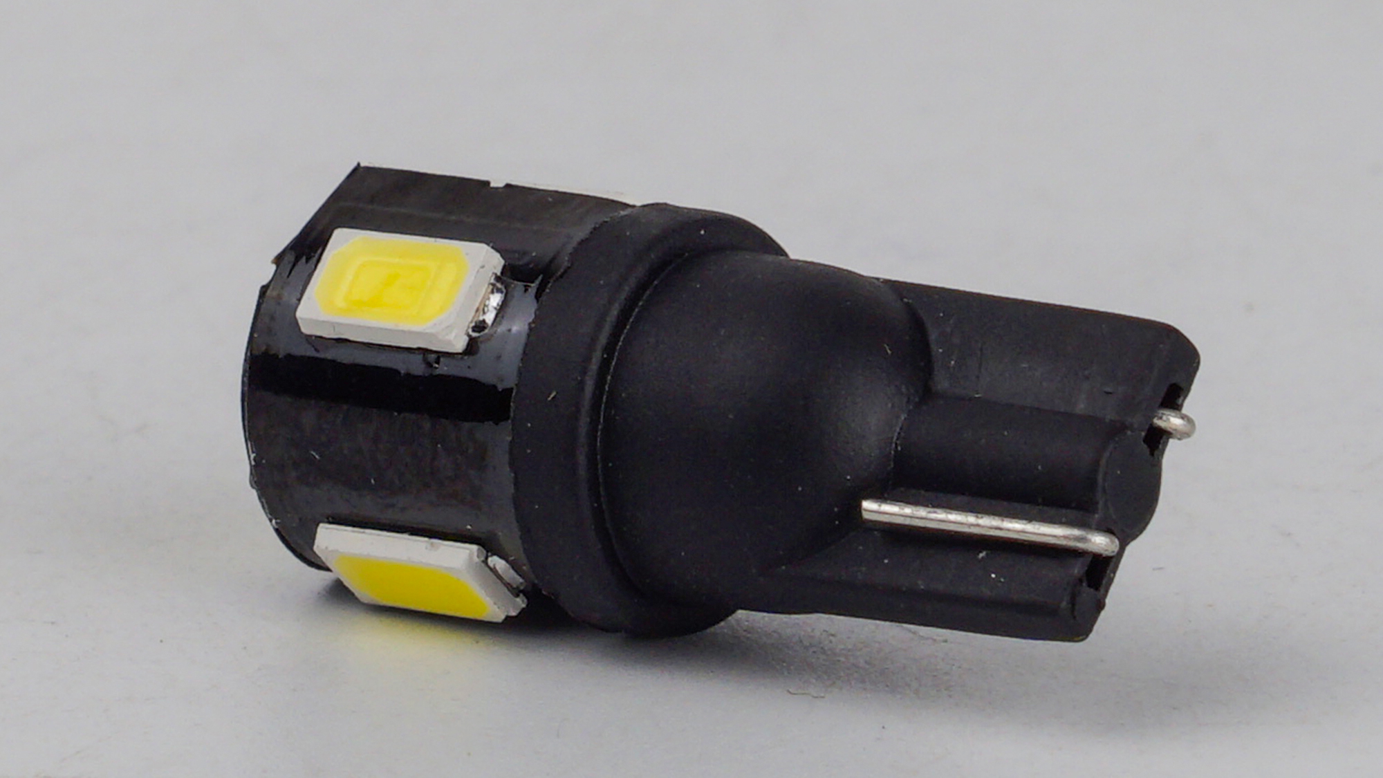 T10-251 12V 1W 100Lm W5W base-10mm C