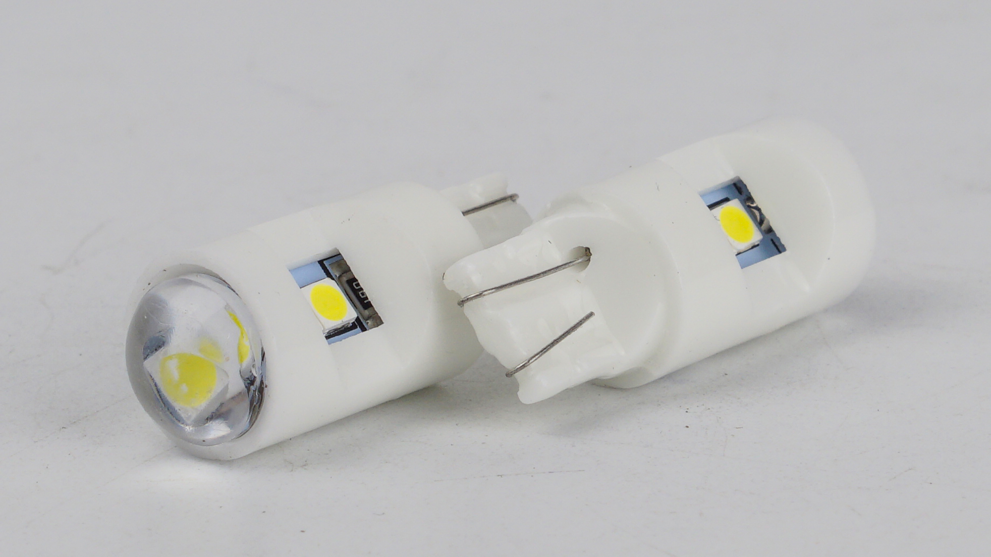 T10-252 12V 1.5W 110Lm W5W base-10mm C