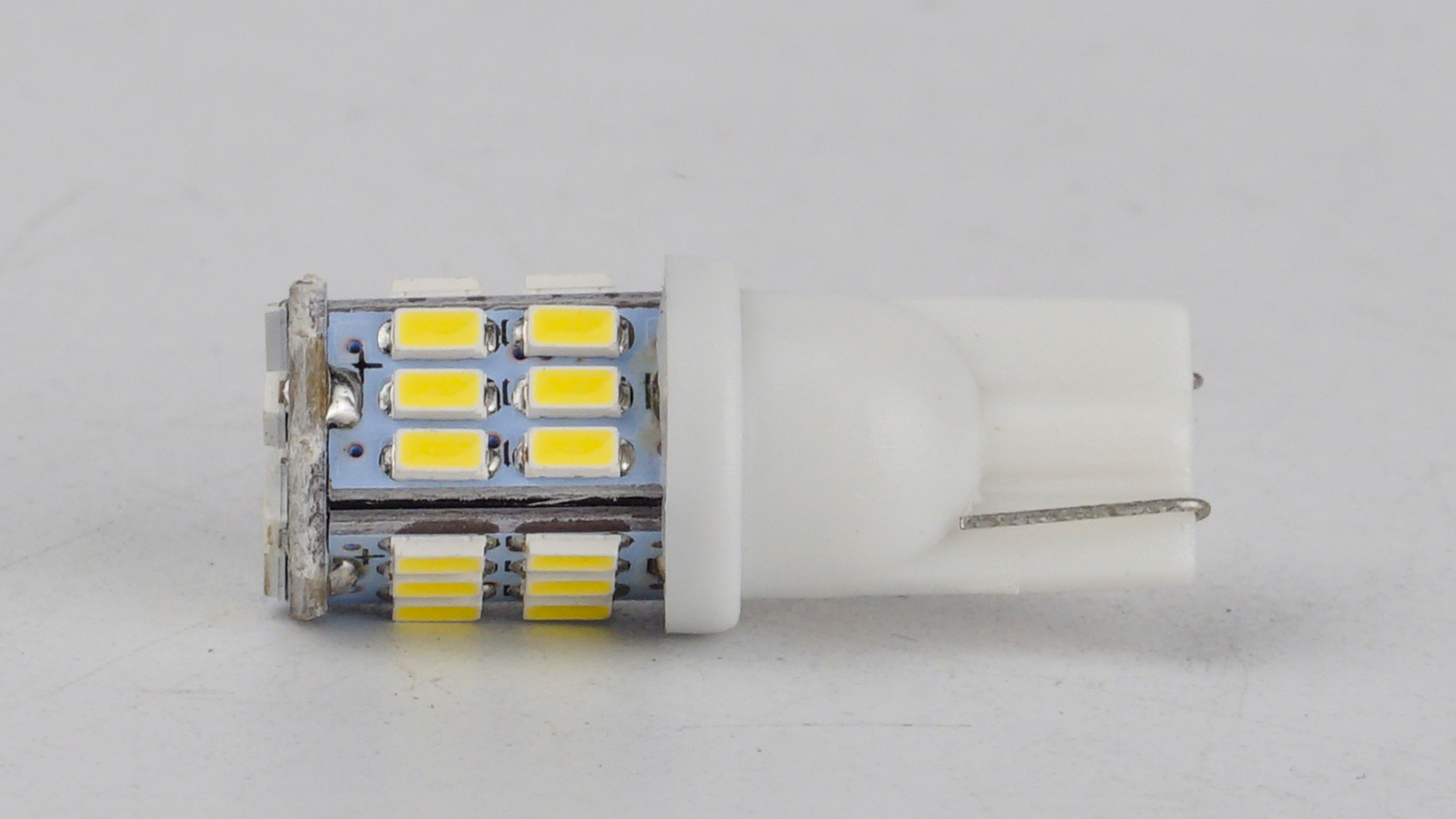 T10-253 12V 1.2W 120Lm W5W base-10mm C