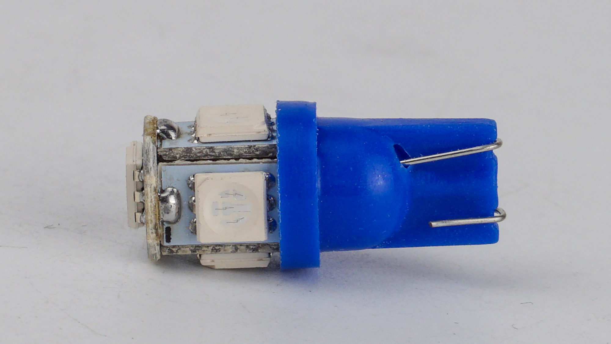 T10-265 Blue 12V 0.7W 10Lm W5W base-10mm C