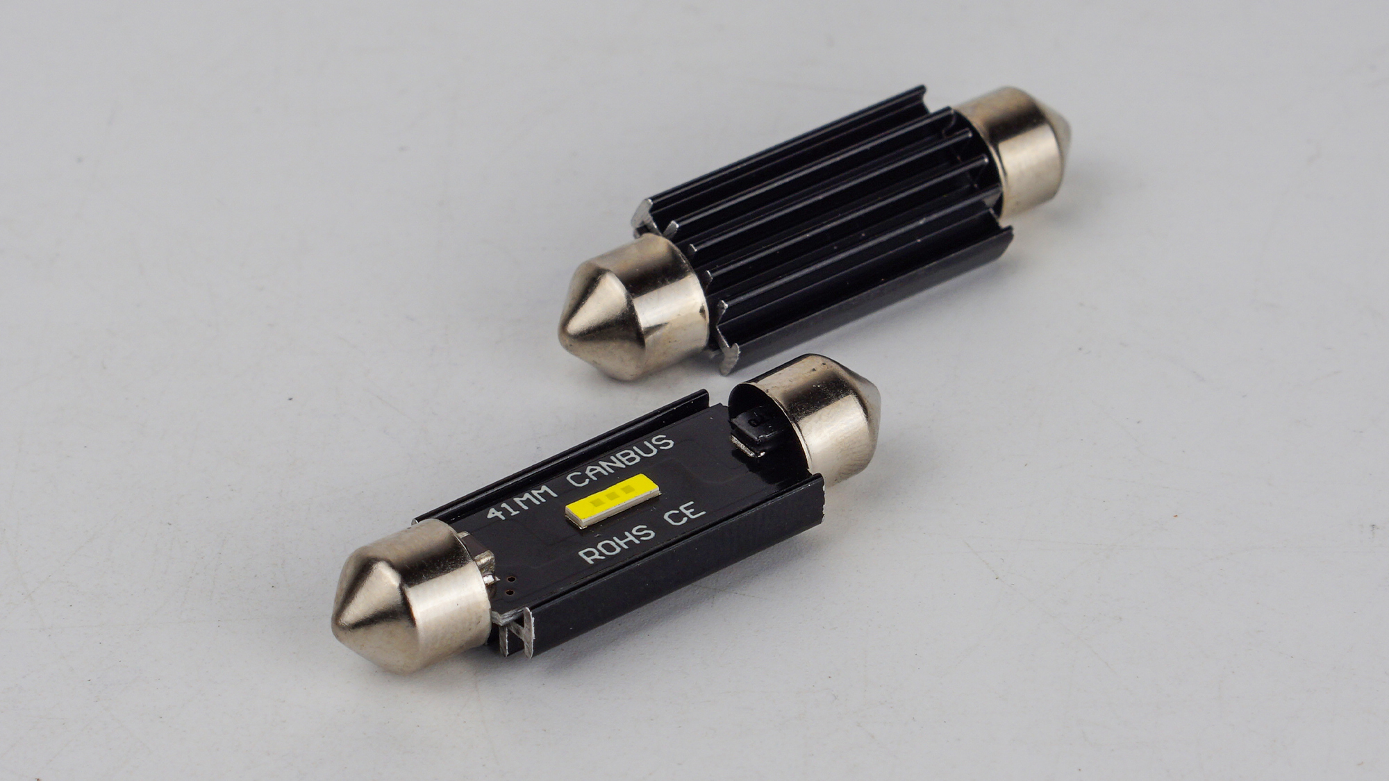 Glow S2 T11 41mm 12-24V CAN 1.2W 100Lm 41mm B