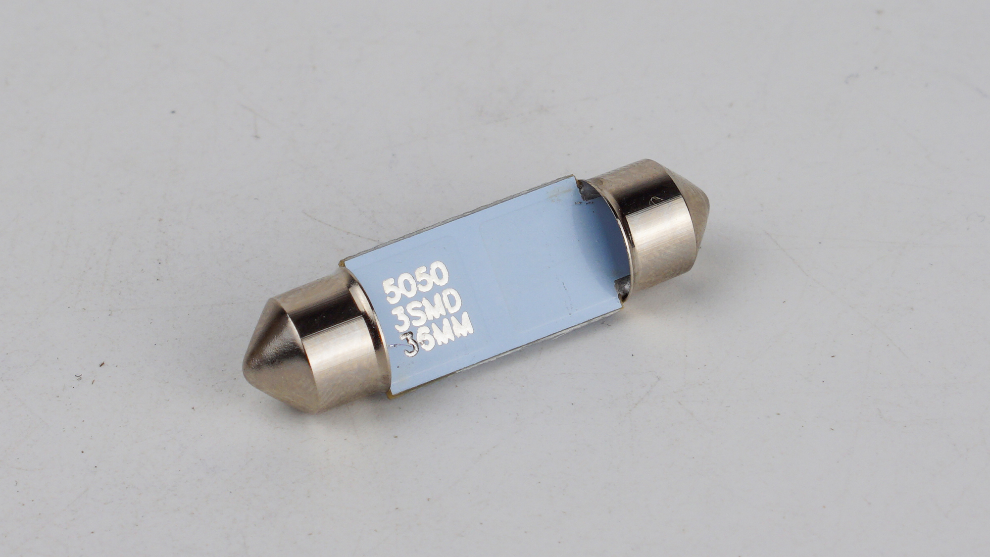 T11-218 39mm 12V 0.5W 20Lm C