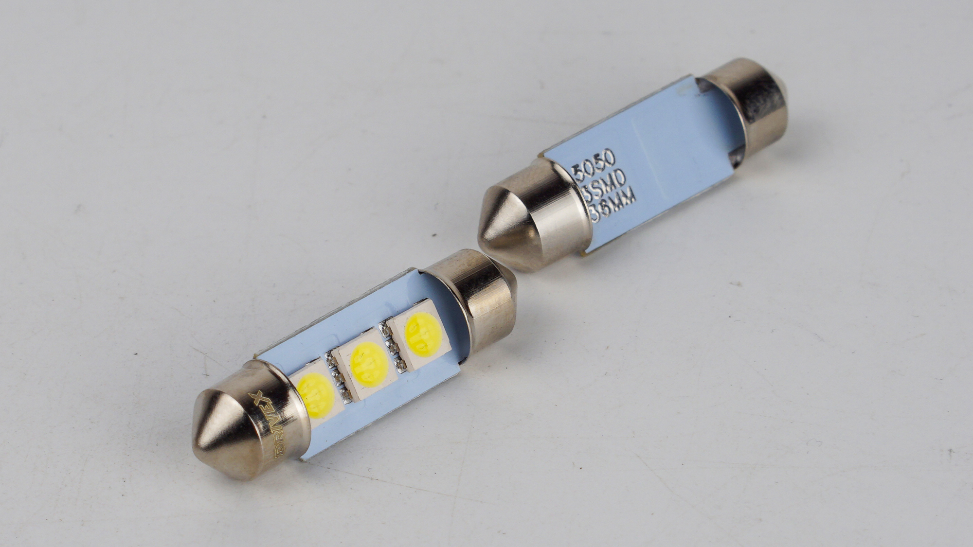 T11-218 39mm 12V 0.5W 20Lm C