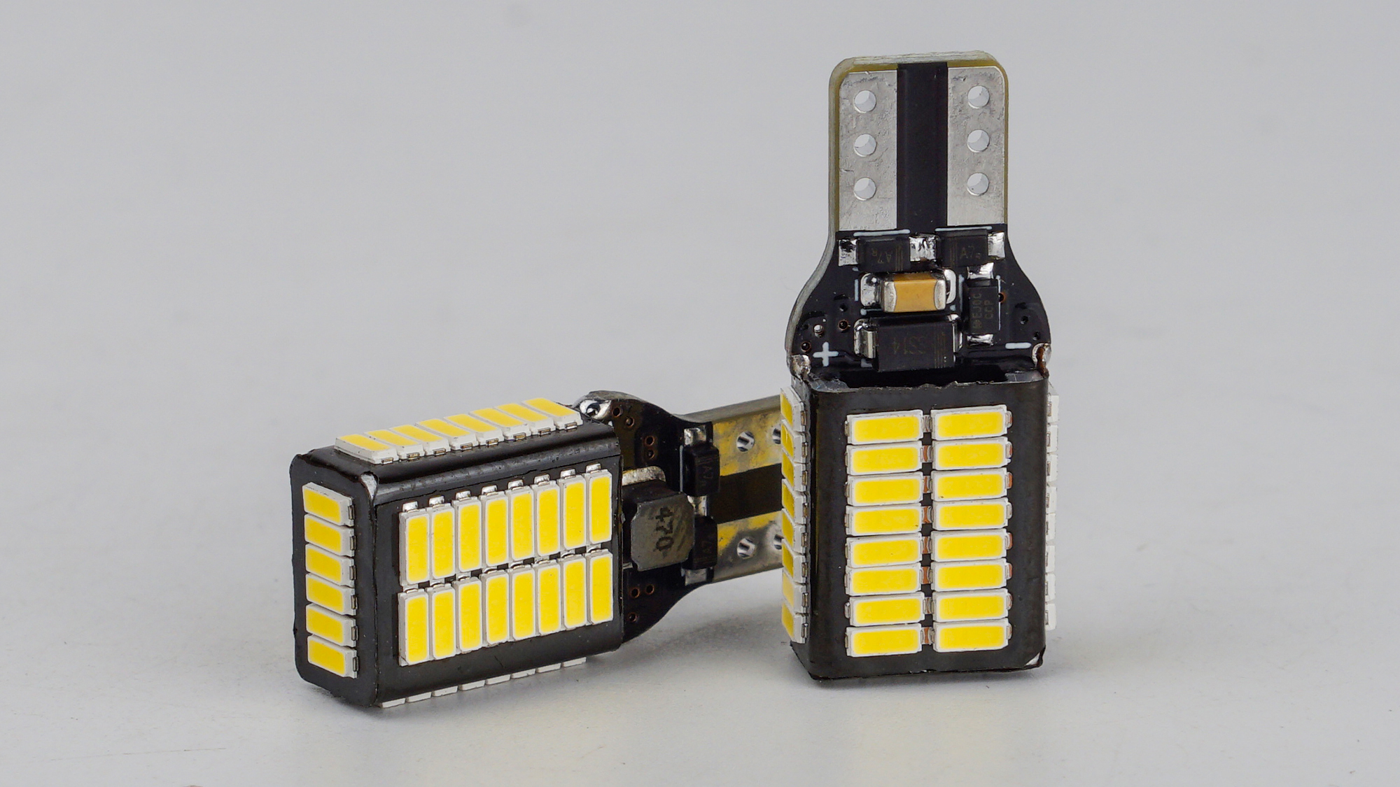 T15-205 DLX 12-24V 7W 600Lm CAN W16W base-10mm A