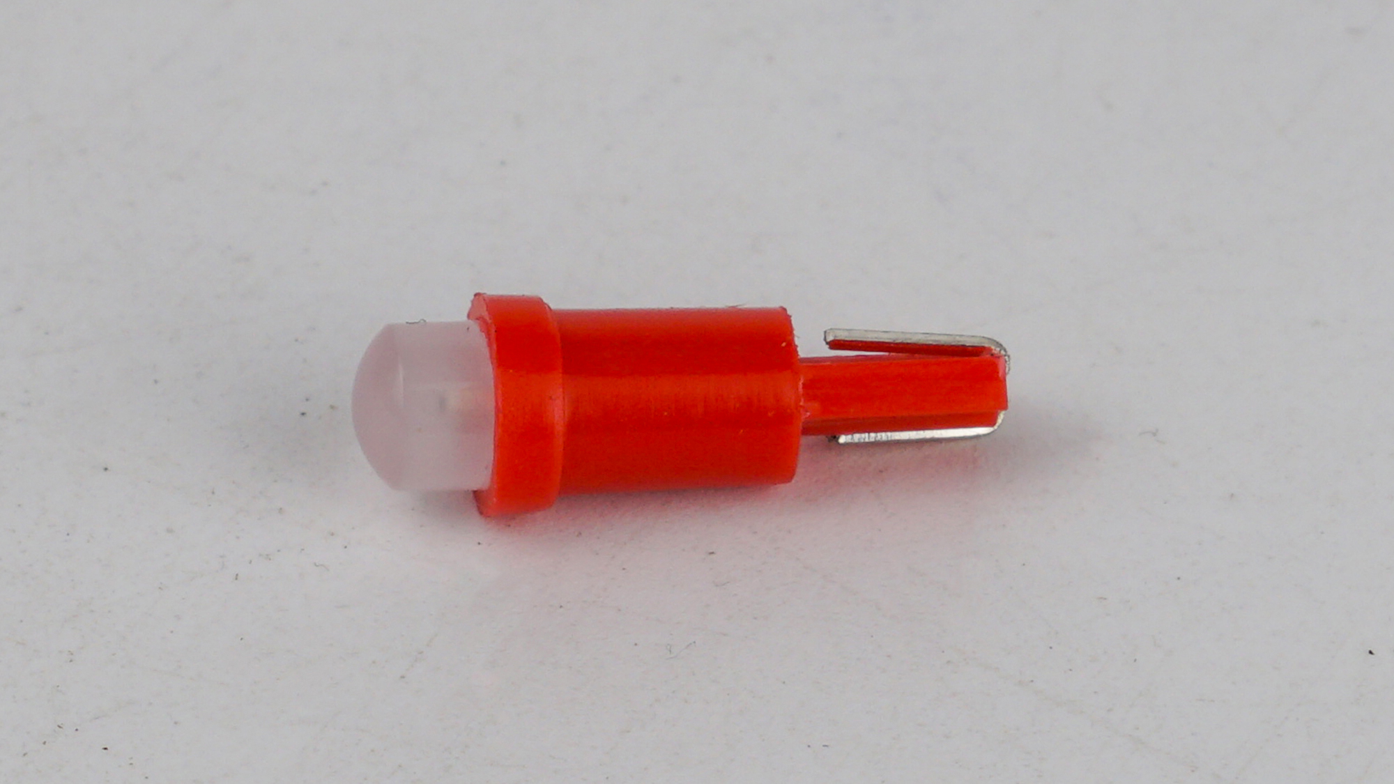 T5-205 Red 24V 0.2W 1Lm BA7S/W1.2W d-5mm C